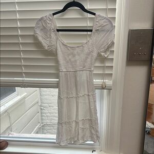 Hollister White Smocked Puff Sleeve Dress